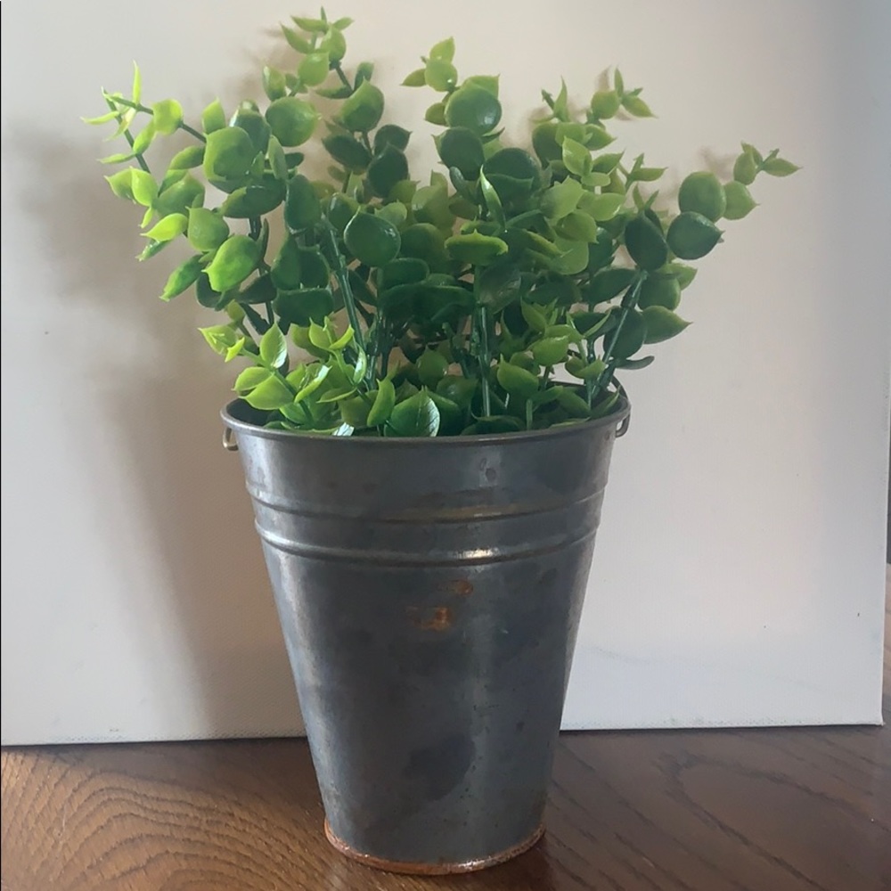 Farmhouse galvanized bucket with greenery